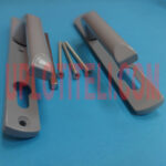 Ручка дверна на планці 92мм